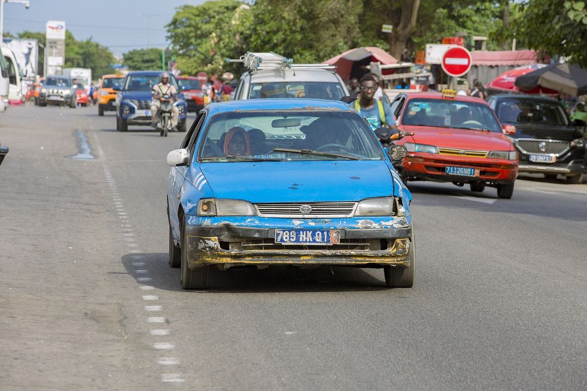 Wôrô-wôrô, transport urbain à Marcory